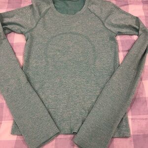 Lululemon swiftly tech 2.0 long sleeve
